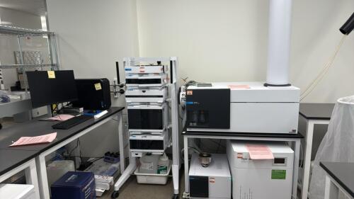 Agilent AdvanceBio 6545XT LC/Q-TOF with 1290 Infinity II Modules & PEAK Genius XE Nitrogen
