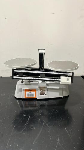 Ohaus Double-Pan Mechanical Beam Balance, 610g Capacity, 0.1g Readability, 2018 Manufacture