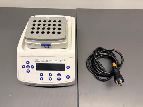 Eppendorf ThermoMixer C