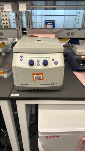 Eppendorf 5425 R Refrigerated Benchtop Centrifuge