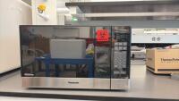 Panasonic Inverter Microwave Oven 1200W