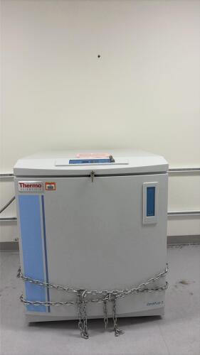 Thermo Scientific CryoPlus 3 Cryogenic Freezer