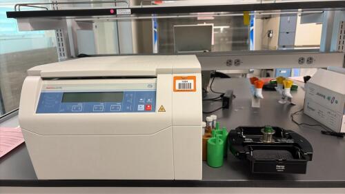 Thermo Scientific Sorvall ST 8R Benchtop Refrigerated Centrifuge