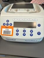 Eppendorf ThermoMixer C Laboratory Mixer with Temperature Control